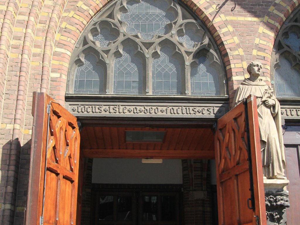 Gewijzigde openingstijden en gebedstijden