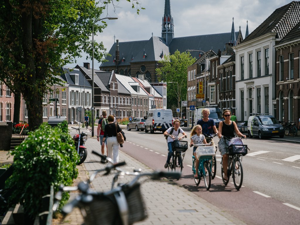 Hulplijn geopend en toegang KerkTV 