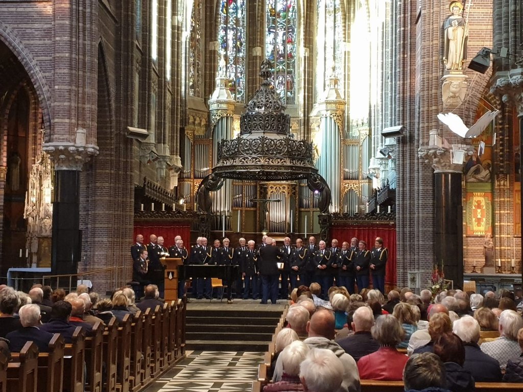 Prachtig slotconcert IJssellands Politie Mannenkoor