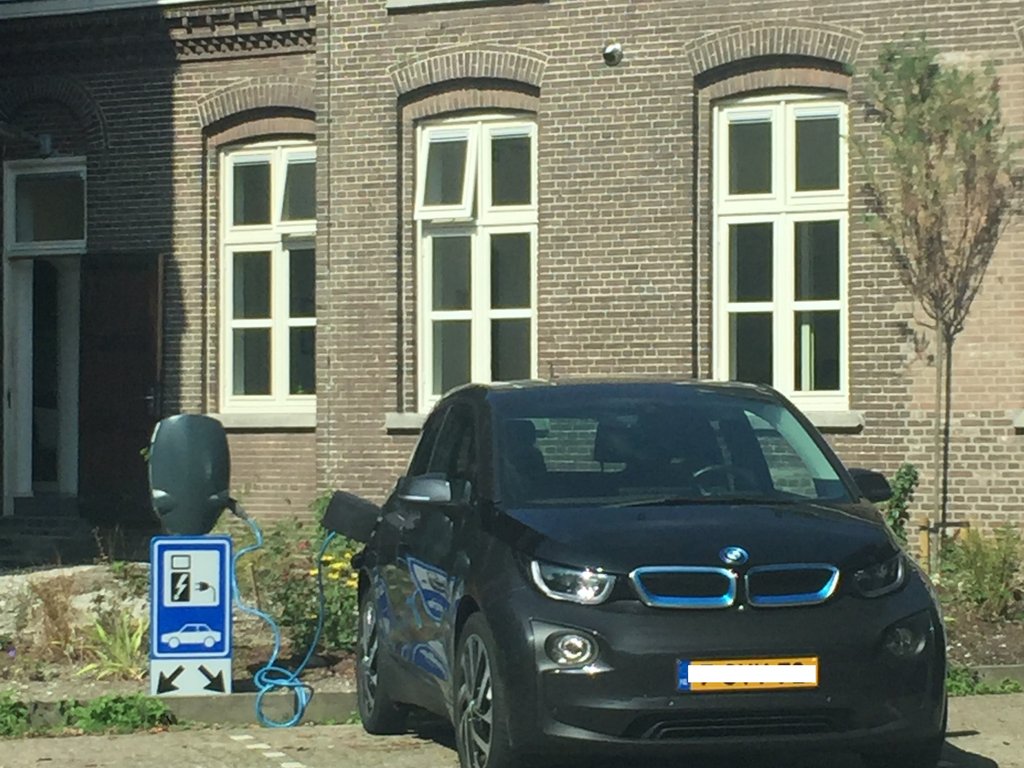Laadpalen in gebruik