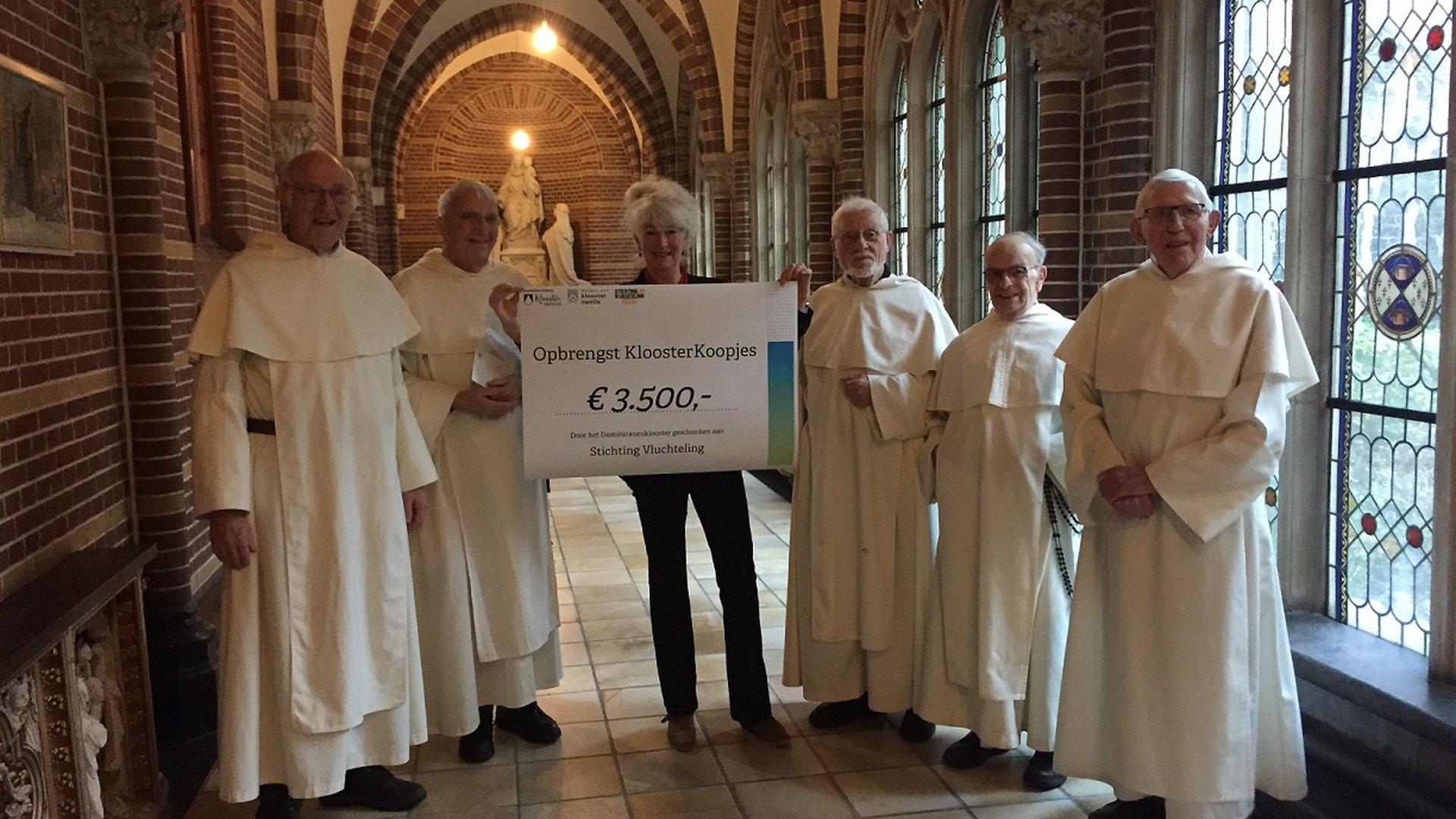 Cheque overhandiging