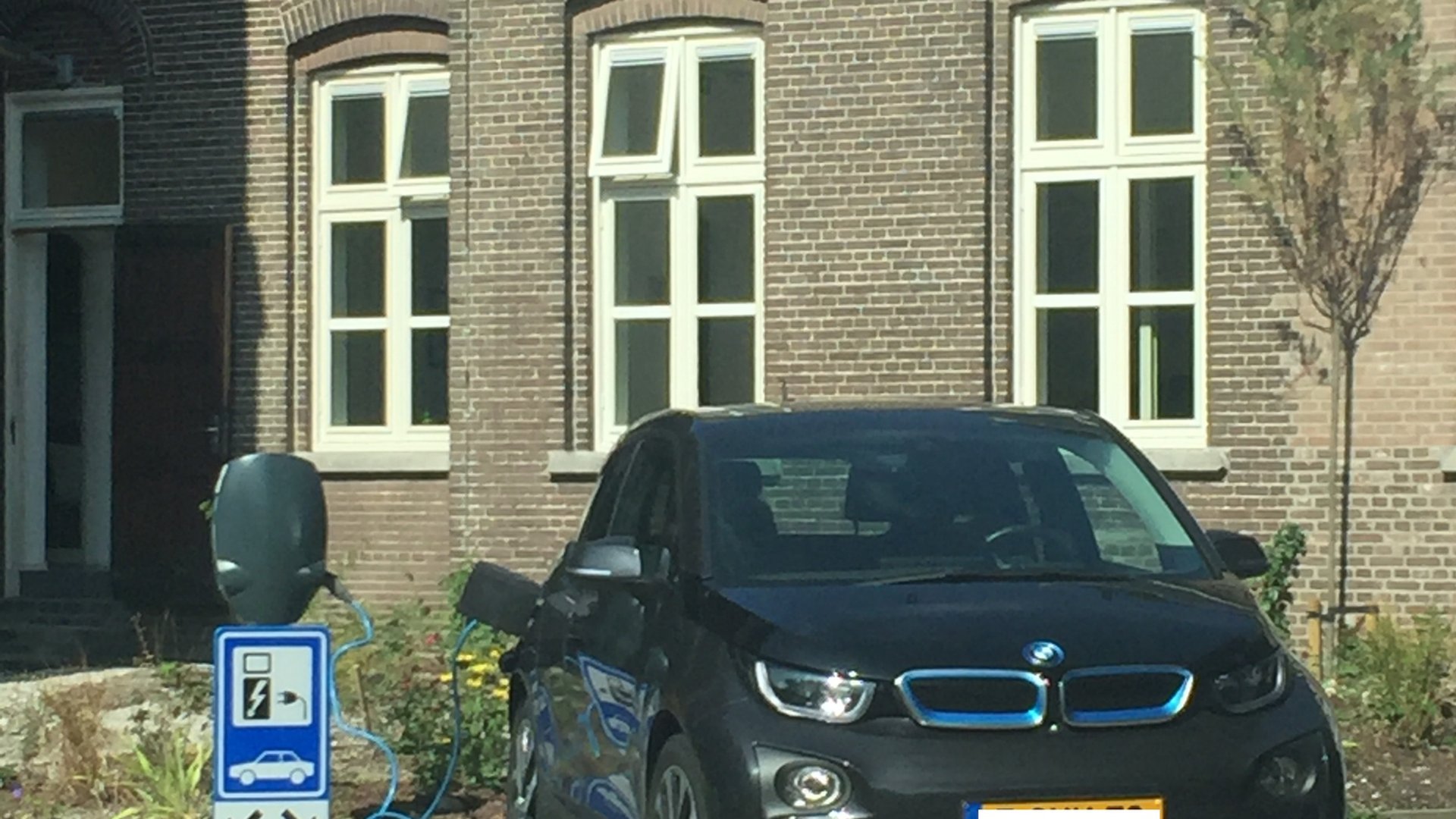 Laadpalen in gebruik