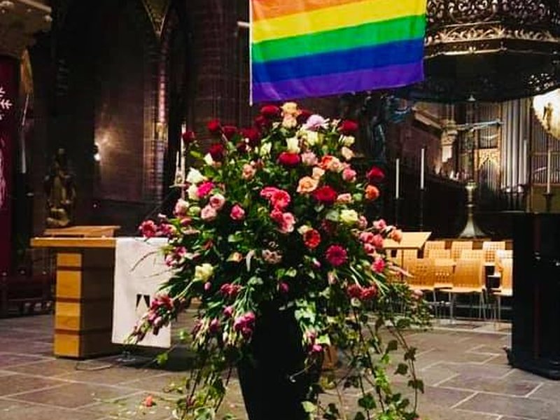 Prachtige Viering van Liefde in de Dominicanenkerk