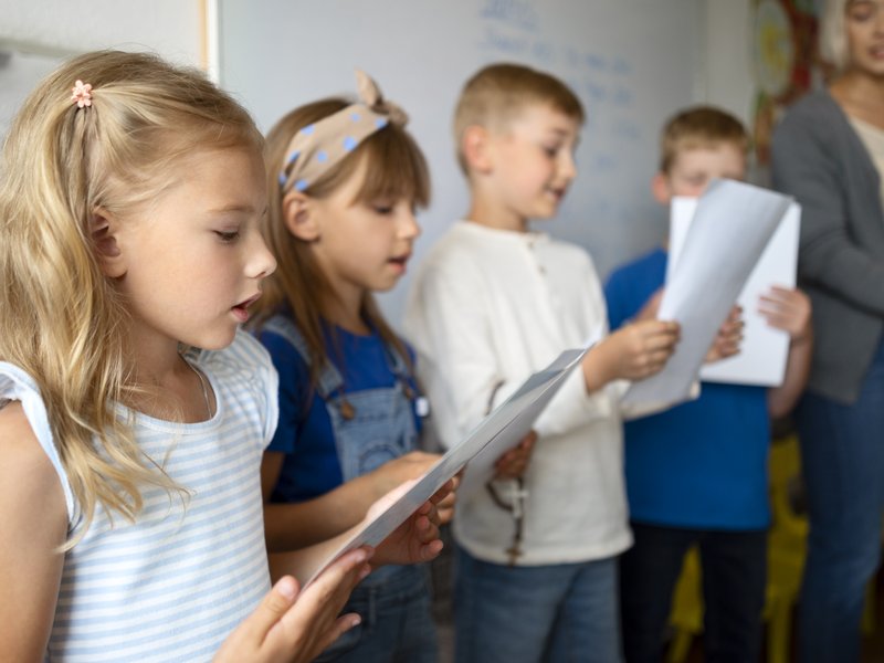 Zingen in de kinderpaasviering?